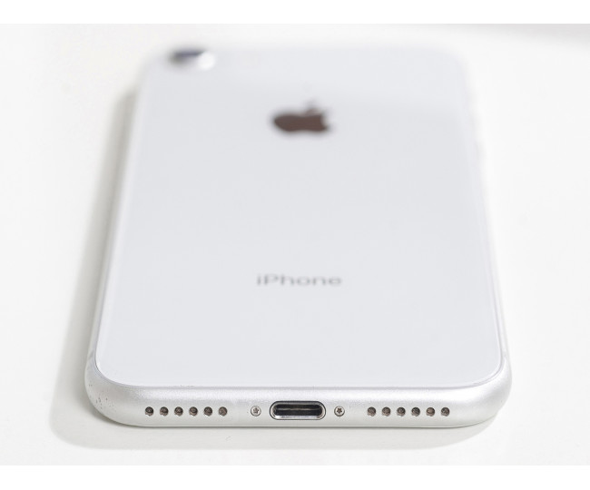 iPhone 8 64gb, Silver б/у